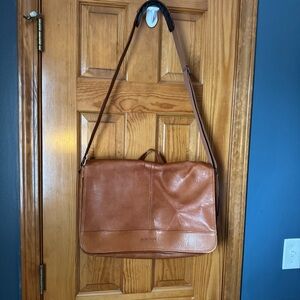 Reaction Kenneth Cole Cognac Leather Messenger Bag